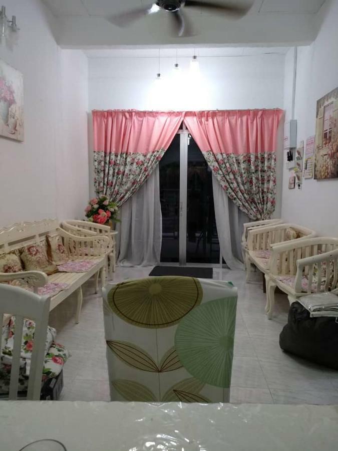 Anis * Kuala Perlis