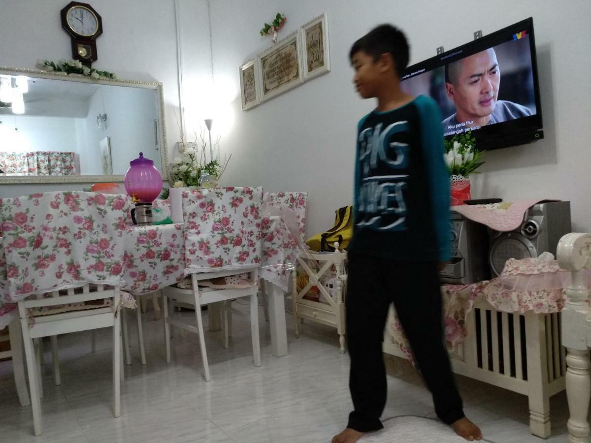 Anis * Kuala Perlis